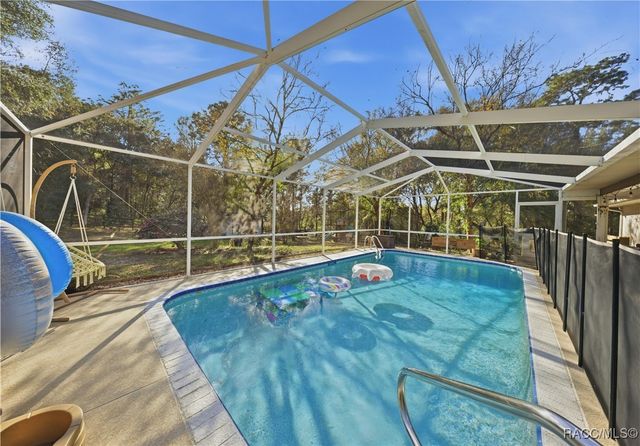 2020 E Newhaven Street, Inverness, FL 34453