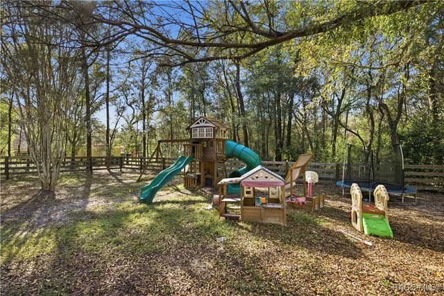 2020 E Newhaven Street, Inverness, FL 34453