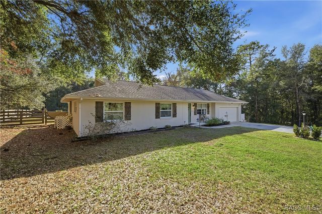 2020 E Newhaven Street, Inverness, FL 34453