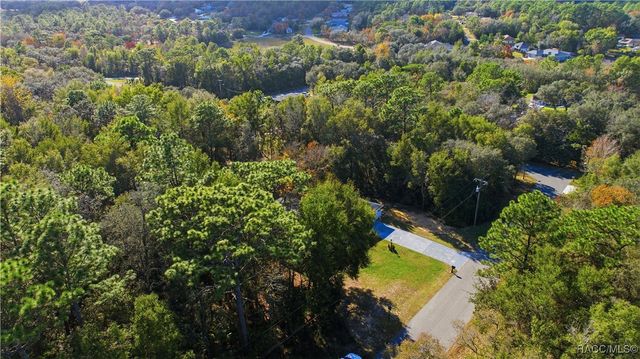 2020 E Newhaven Street, Inverness, FL 34453