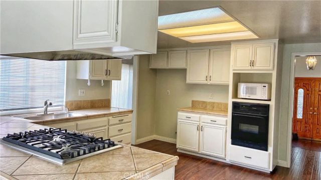 1830 N Fairgreen, Fullerton, CA 92833