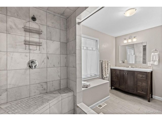 6595 W 46th Pl, Wheat Ridge, CO 80033