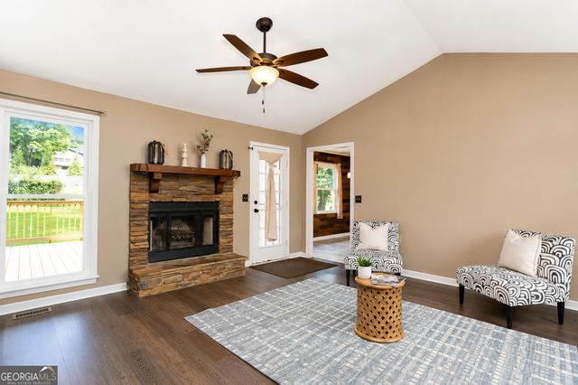 29 Whistle Stop Drive SW, Cartersville, GA 30120