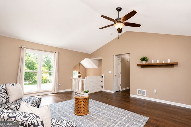 29 Whistle Stop Drive SW, Cartersville, GA 30120