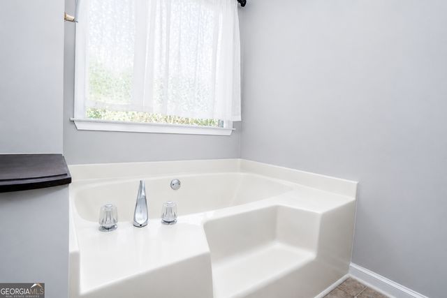 29 Whistle Stop Drive SW, Cartersville, GA 30120