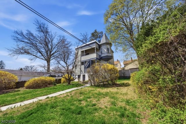 27 Longview St, West Orange Twp., NJ 07052