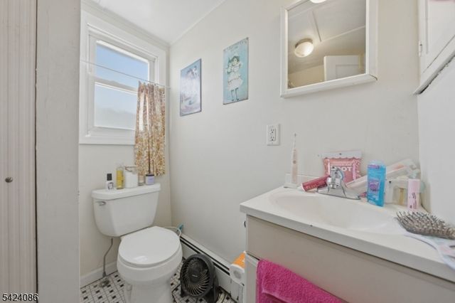 27 Longview St, West Orange Twp., NJ 07052