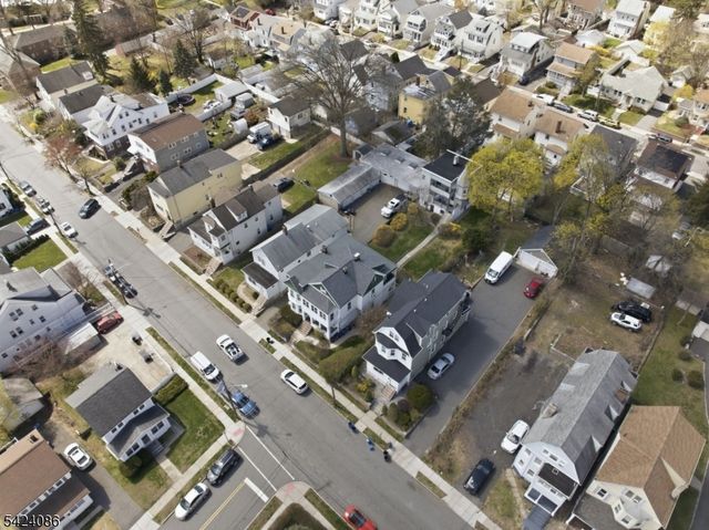 27 Longview St, West Orange Twp., NJ 07052