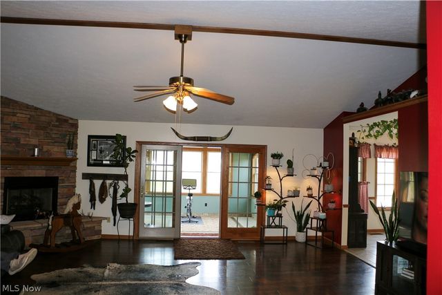 9280 Rochester Road, Minerva, OH 44657