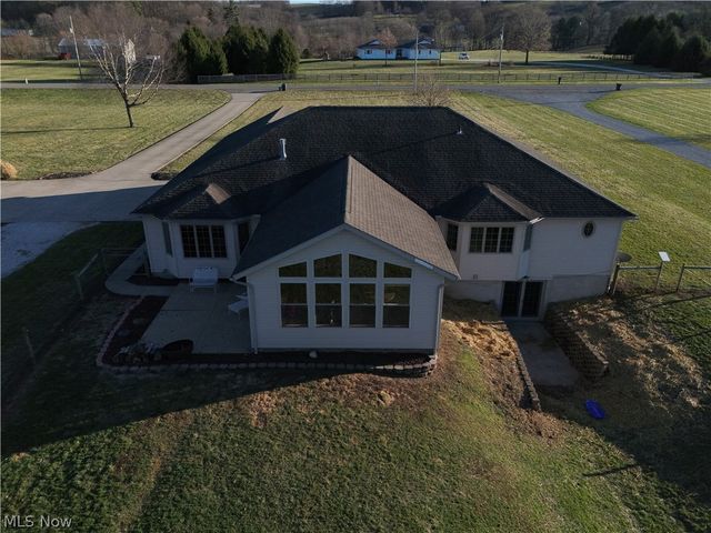 9280 Rochester Road, Minerva, OH 44657