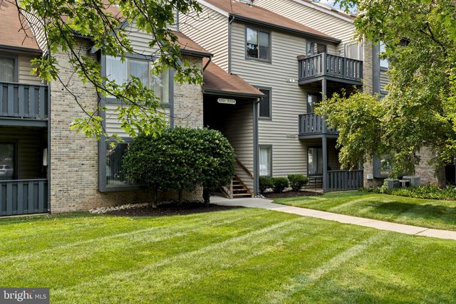 5302-A ABERDEEN DR, Mount Laurel, NJ 08054