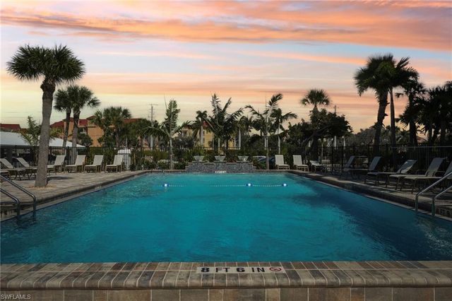 7500 Estero BLVD 102, Fort Myers Beach, FL 33931