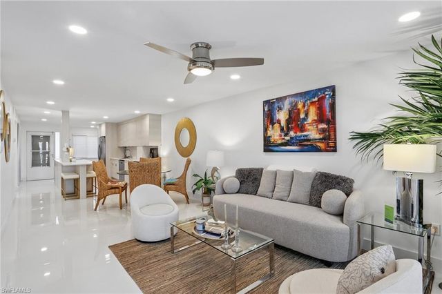 7500 Estero BLVD 102, Fort Myers Beach, FL 33931