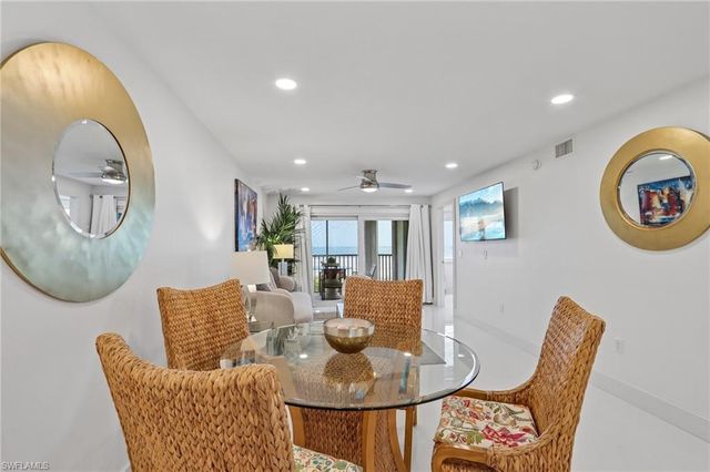 7500 Estero BLVD 102, Fort Myers Beach, FL 33931