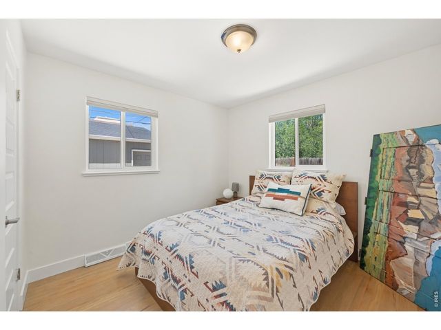 5151 E Thrill Pl, Denver, CO 80207