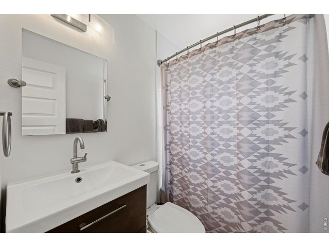 5151 E Thrill Pl, Denver, CO 80207