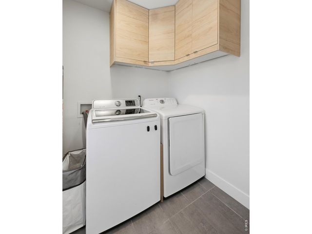 5151 E Thrill Pl, Denver, CO 80207