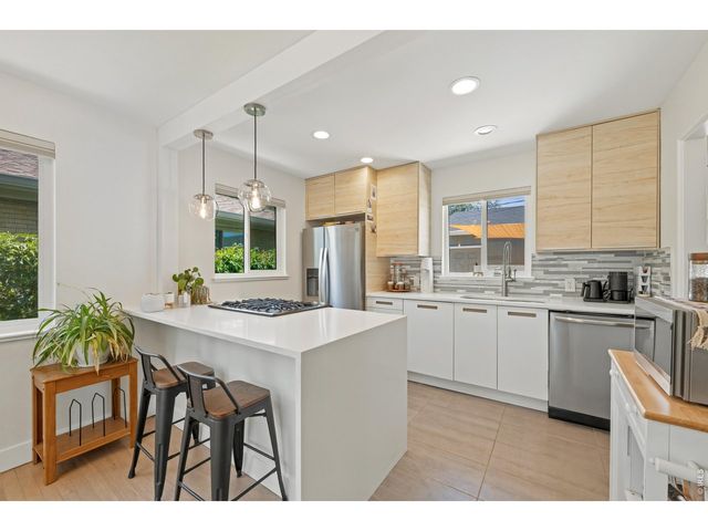 5151 E Thrill Pl, Denver, CO 80207