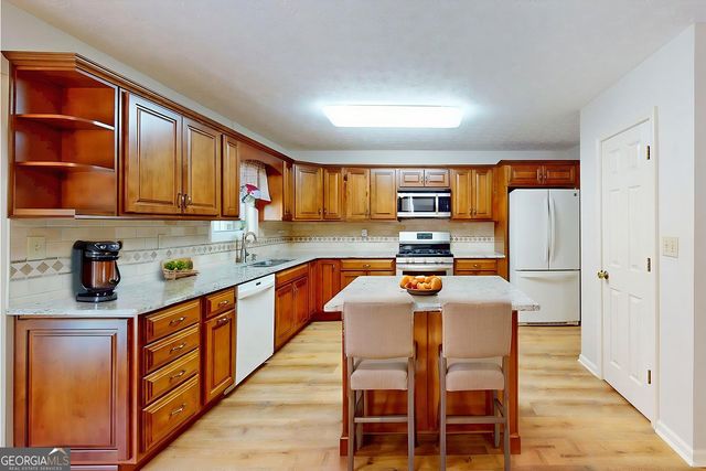 3015 Seagull Drive, Duluth, GA 30096
