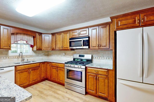 3015 Seagull Drive, Duluth, GA 30096