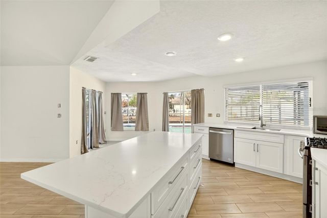 15047 WOODBURY ROAD, Brooksville, FL 34604