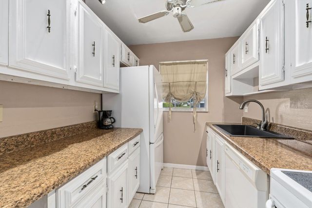 903 Savannas Point Drive A, Fort Pierce, FL 34982