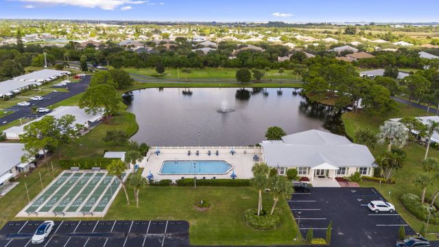 903 Savannas Point Drive A, Fort Pierce, FL 34982