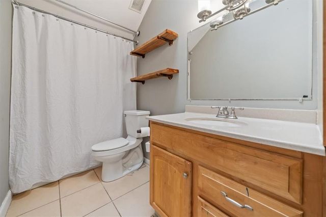 6908 Millridge Street, Shawnee, KS 66218
