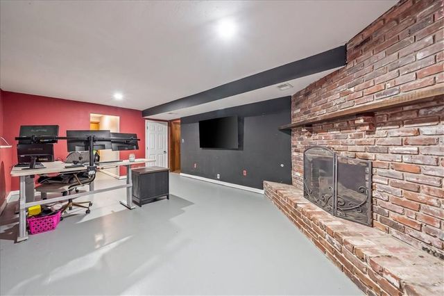 6908 Millridge Street, Shawnee, KS 66218