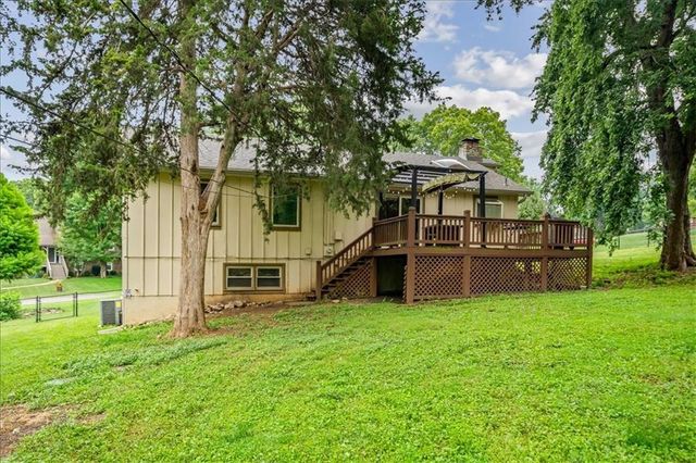 6908 Millridge Street, Shawnee, KS 66218