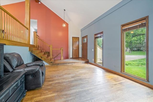 6908 Millridge Street, Shawnee, KS 66218