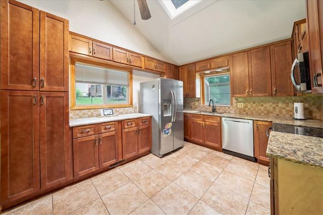 6908 Millridge Street, Shawnee, KS 66218