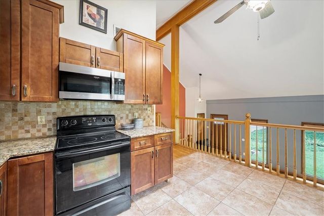 6908 Millridge Street, Shawnee, KS 66218