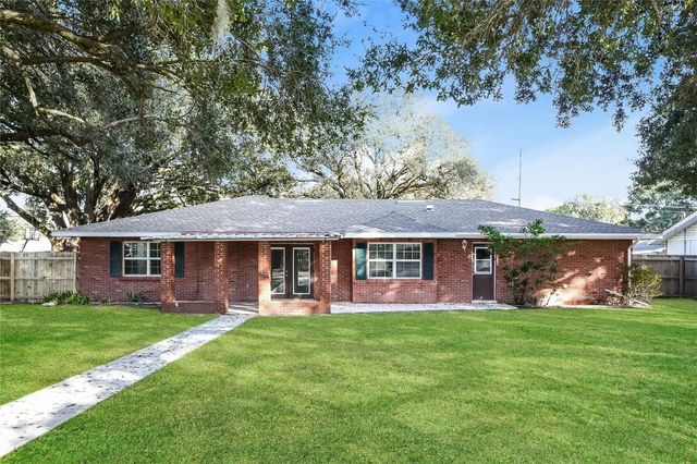 104 LIGHTER LOG LANE, Auburndale, FL 33823