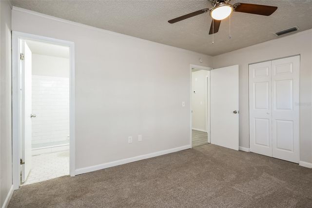 104 LIGHTER LOG LANE, Auburndale, FL 33823