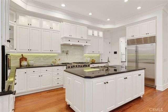 113 S Herrin, Manhattan Beach, CA 90266