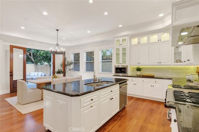 113 S Herrin, Manhattan Beach, CA 90266