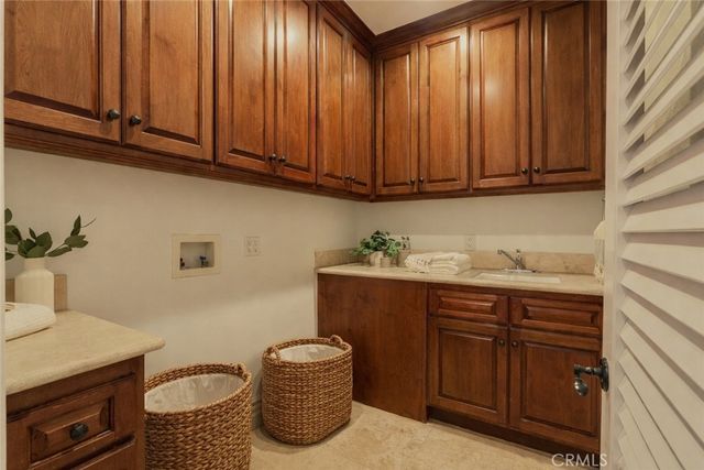 113 S Herrin, Manhattan Beach, CA 90266