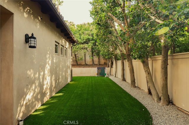 113 S Herrin, Manhattan Beach, CA 90266