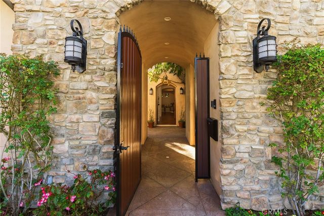 113 S Herrin, Manhattan Beach, CA 90266