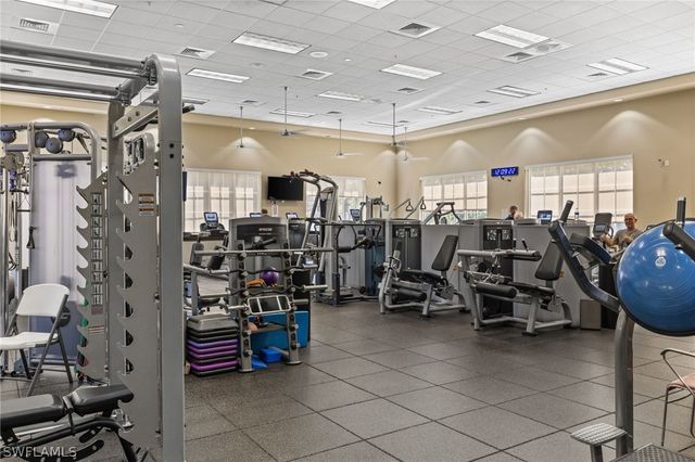 1540 Clermont DR 103, Naples, FL 34109