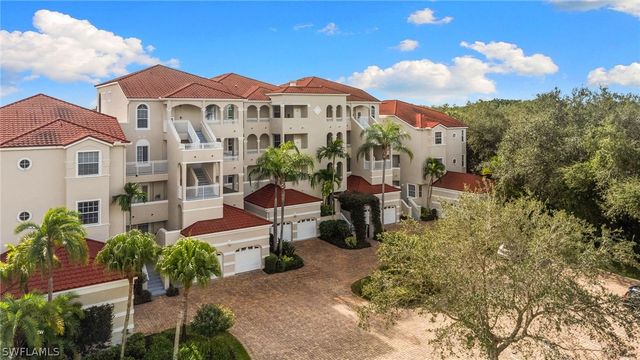 1540 Clermont DR 103, Naples, FL 34109