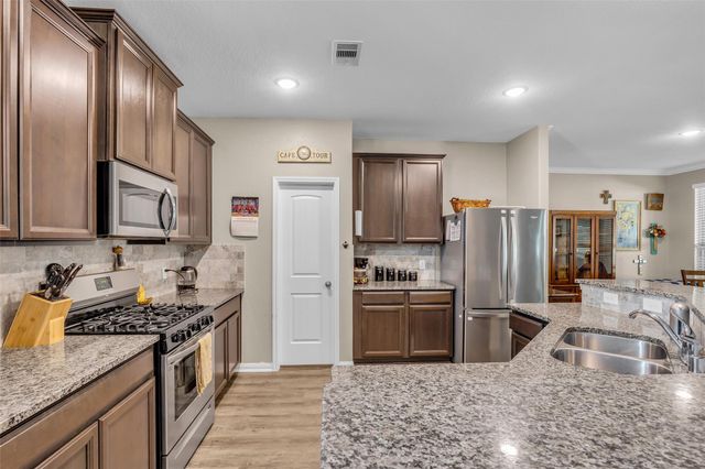 446 Road 66111, Dayton, TX 77535