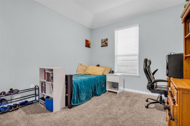 446 Road 66111, Dayton, TX 77535