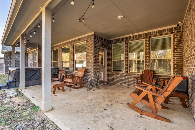 446 Road 66111, Dayton, TX 77535