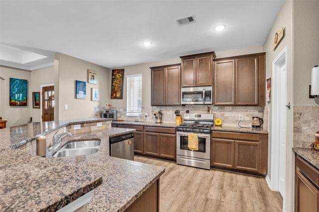 446 Road 66111, Dayton, TX 77535