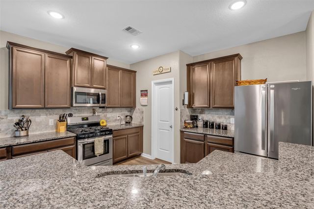 446 Road 66111, Dayton, TX 77535