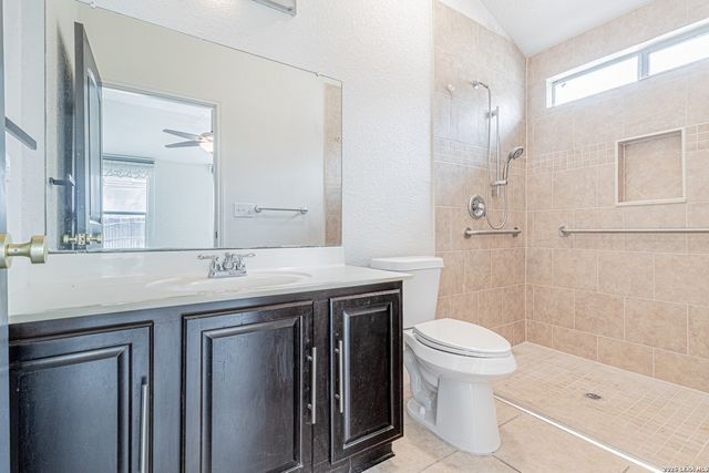 7502 COPPER LK, Converse, TX 78109