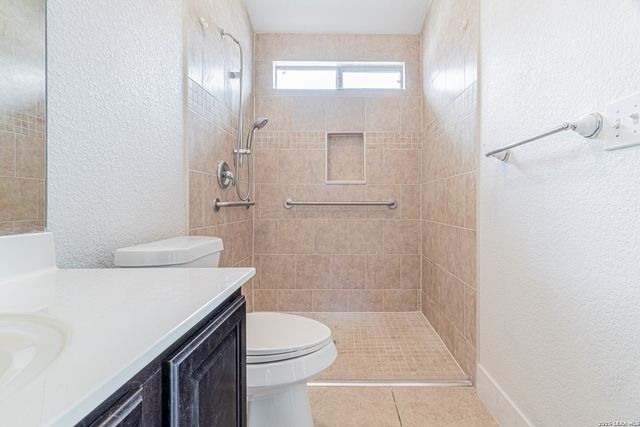 7502 COPPER LK, Converse, TX 78109