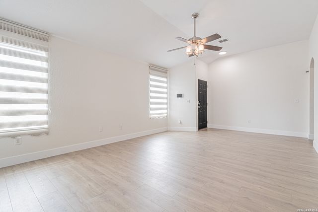 7502 COPPER LK, Converse, TX 78109